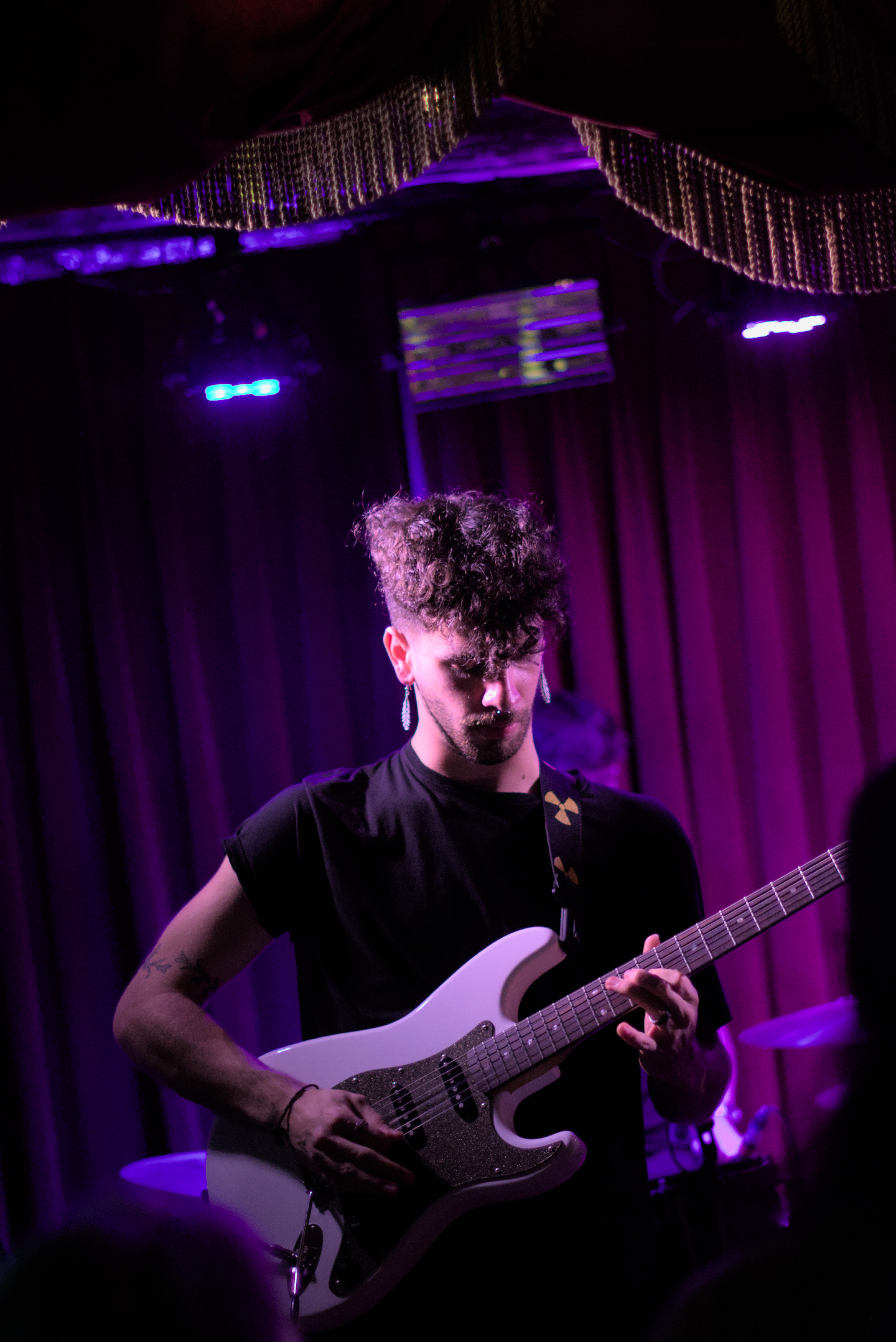 charlie-guitar-2